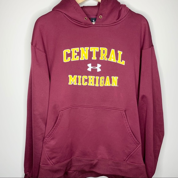 hoodie with no shirt underneath